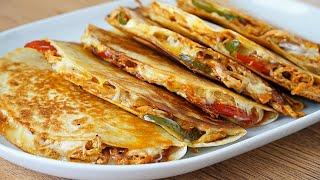 Quesadillas de pollo crujientes. Quesadillas de pollo deshebrado con queso. Muy jugosas y deliciosas