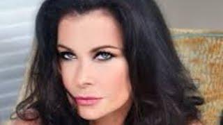 13 Sexy Photos of Jane Badler