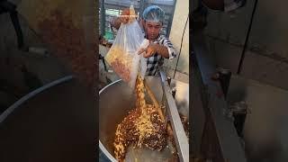 इसको खाने से बढ़ेगी ताकत  India Street Food Shorts #shorts #shortsfeed