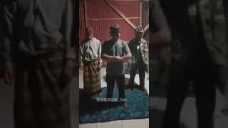 Pelecehan AGAMA..  Sholat buat main-main tunggu azab datang