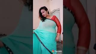 Mala mal aunty3