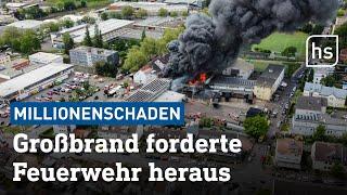 Frankfurt Rund 150 Feuerwehrleute kämpften gegen Lagerhallenbrand  hessenschau