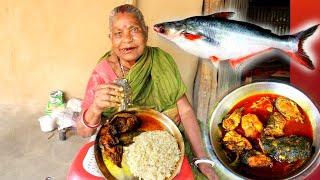 Pangas Fish Curry - Pangasius Fish Delicious Curry Recipe Cooking in Village Grandmother