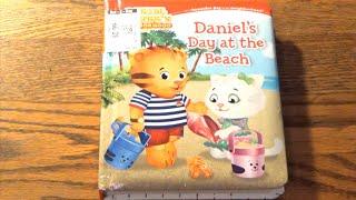 Tigers And Crabs And Seashells Oh My - Daniel Tigers Neighborhood Daniel Goes To The Beach Book