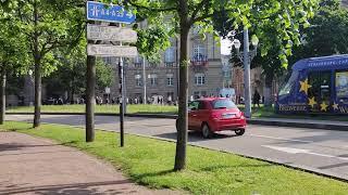 #strasbourg queue pour régulariser le #statut de droit de #séjour en France. UNE HEURE A PERDRE