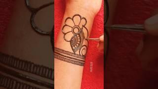 Very Easy And Simple Mehndi Designs For Front Hand #shorts #karvachauth2023