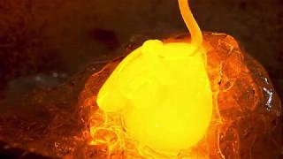 Real 4K HDR 60fps Sony Glass Blowing Demo for Bravia A1E OLED in HDR Chromecast Ultra