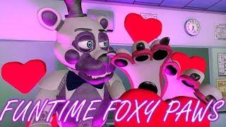Funtime Foxy playing with her paws