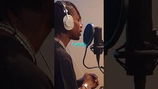 Travis Scott recording Sicko Mode 