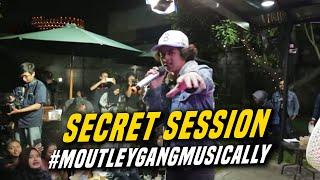 SECRET SESSIONS #MoutleyGangMusically