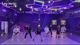 WHAT IT IS - DOECHII  ZUMBA  DANCE  TIKTOK  FITNES  CHOREO  LELY HERLY