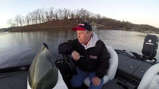 Using Side Imaging To Catch Crappie Under Docks On Lake Of The Ozarks #14 11-25-17