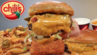 MUKBANG CHILLIS SAUCY CHEESEBURGER TEXAS CHEESE FRIES FRIED CHEESY MOZZARELA ASMR