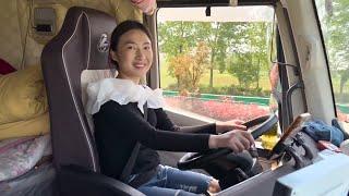 Female Truck Driver Huishan Large Machinery Transportation