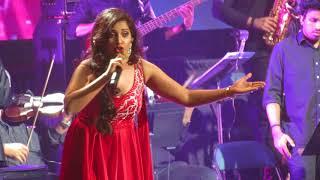 Zoobi Doobi Shreya Ghoshal Live 3 Idiots