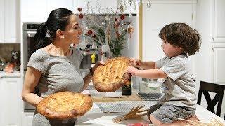 Մատնաքաշ - Armenian Flatbread Matnakash Recipe - Heghineh Cooking Show in Armenian