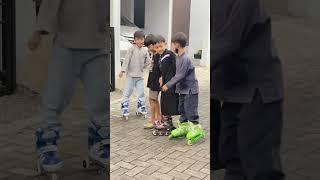 ada ada aja main sepatu roda  #shortvideo #sepaturoda #mainsepaturoda