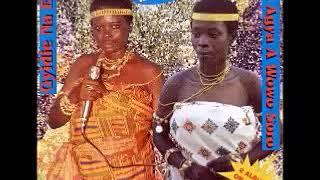 Akosua Adomako & Amanquah Akua - Gyidie Na Ehia & Yen Agya A Wowo Soro 70s GHANA Nnwonkoro ALBUM