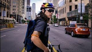 Meet Chicagos Most Hardcore Bike Messenger