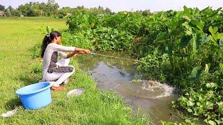 Fishing Video  Village girls like to catch fish using hook  Traditional hook fishing 2024