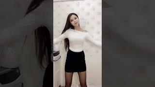 Sexy Chinese pussy hot dance girl  4