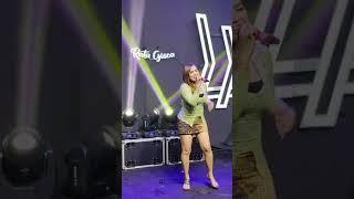 Artis pantura Goyangannya Hot