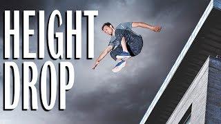 How To JUMP FROM A ROOF SAFELY - Height Drop Tutorial