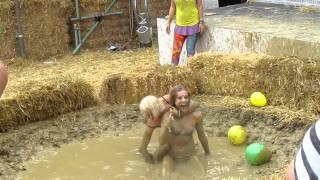 Female Mud Wrestling - Girls fighting in the mud
