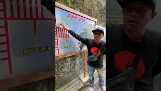 Merinding Masuk Sendirian Ke Lubang Jepang di Bukittinggi Sumatra Barat #shorts