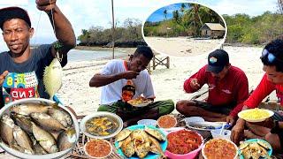 Suasana Laut Tenang dan Damai di Pulau terpencil Ikan dan Umpan mancing sudah tersedia dialam