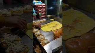 road side burger #viral #shortvideo #shorts #short #food #foodie #youtubeshorts #ytshorts #subscribe