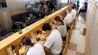 僅か9席で２３０人を４時間でさばく天ぷらうどん屋が衝撃的過ぎた！