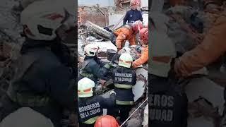 Así rescataron al obrero atrapado en los escombros del derrumbe en Belgrano