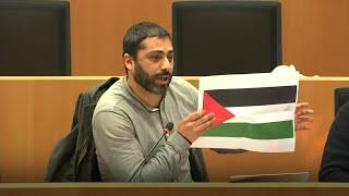 Nabil Boukili PTB confronte lambassadeur israélien
