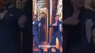 Hrithik Roshan-Vicky Kaushal grooves to Ek Pal Ka Jeena at IIFA 2023. You cant miss Abhishek