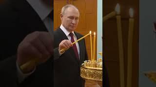 Владимир Путин посетил действующий православный храм Харбина – Храм Покрова Пресвятой Богородицы.