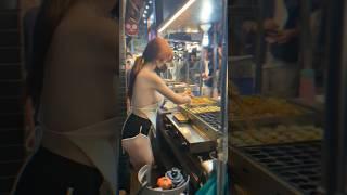 the Hottest Thai lady  Selling Street Food in Pattaya #shorts#trending#viral#thaifood