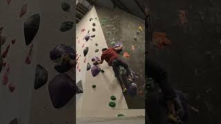 Power start Throw and toe catch at The Spot Golden #bouldering #climbing