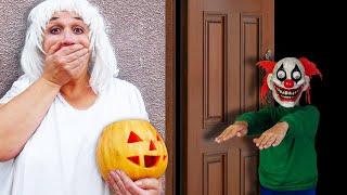 Гренни и Балди празднуют Хэллоуин Страшилки Halloween
