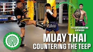 Muay Thai Training - Inside Counters to the Teep with Petchpanomrung Kiatmoo9 & Adrian Fairtex