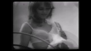 1972 The Innocents Bra