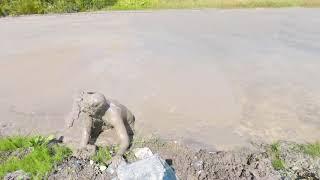 Slogging in quarry mud