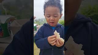 lakes kala makan cireng di puncak gunung