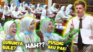 KOCAK Guru Bule Nekat Masuk Pondok Pesantren - Muridnya Cewek Semua? 