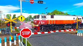 Trainz Simulator Indonesia  Kompilasi Perlintasan Kereta Api Eps 165