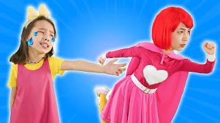 Superhero Mommy And Me  Balloon Finger Family  Hokie Pokie Kids Videos