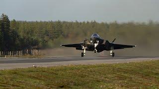 HISTORIC FIGHTER LANDINGS on Hosio Highway Strip in Ranua Finland