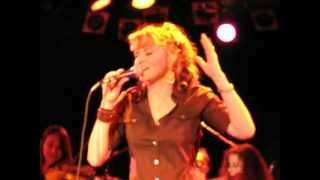 Lucy Lawless - Having a Party at the Roxy Jan 2008 Los Angeles Vid #3