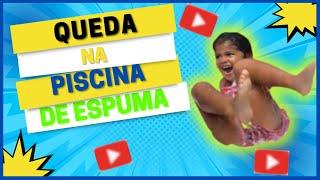 QUEDA NA PISCINA DE ESPUMA COM AS PRIMAS