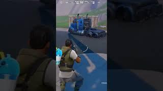 Fortnite Fact Did you know that a truck destroys a wooden wall?